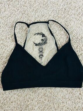 Black Seamless Bralette - Women's Intimates